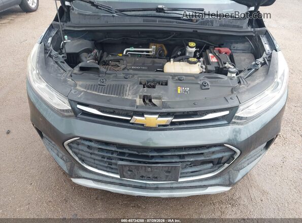 KL7CJLSB3JB648185 2018 CHEVROLET TRAX Black Rear view