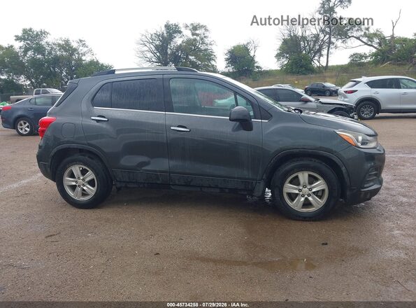 KL7CJLSB3JB648185 2018 CHEVROLET TRAX Black Rear interior view