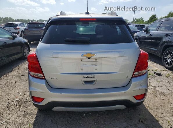 KL7CJLSB3KB918078 2019 CHEVROLET TRAX Серебряный Вид сзади