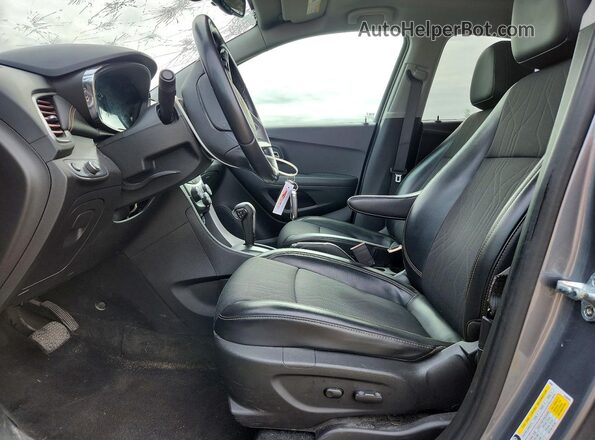 KL7CJLSB3KB942509 2019 CHEVROLET TRAX Gray Front interior view