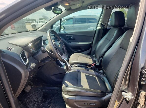 KL7CJLSB4JB618046 2018 CHEVROLET TRAX Gray Вид салону спереду