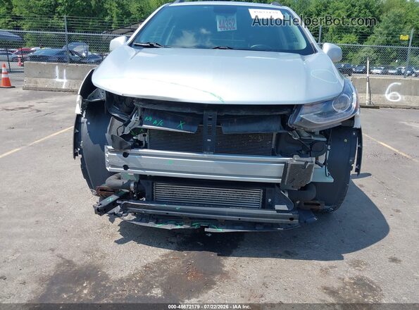 KL7CJLSB4JB683771 2018 CHEVROLET TRAX Белый Вид спереди
