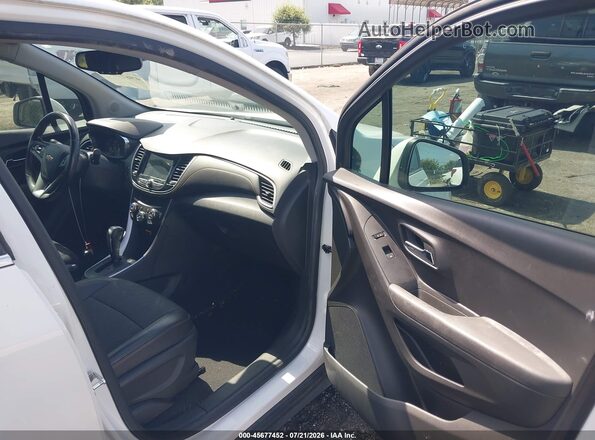 KL7CJLSB4KB873166 2019 CHEVROLET TRAX White წინა სალონის ხედი