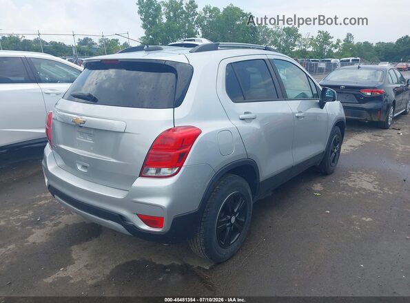 KL7CJLSB4MB323842 2021 CHEVROLET TRAX Серебряный Задняя правая четверть