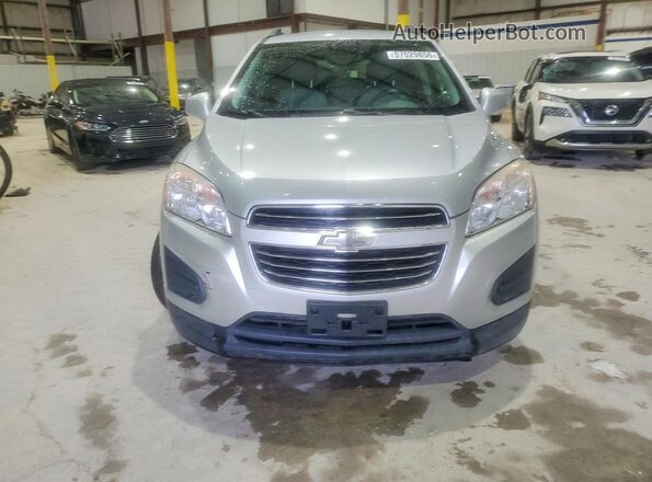 KL7CJLSB5GB762696 2016 CHEVROLET TRAX Silver Vista frontal