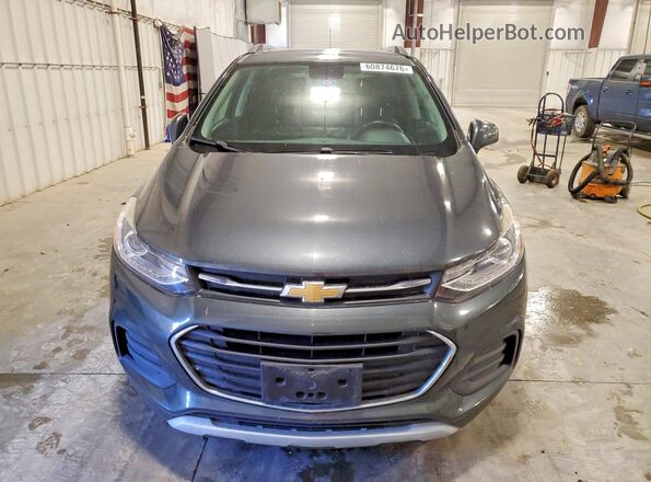 KL7CJLSB5HB115409 2017 CHEVROLET TRAX Gray Front view