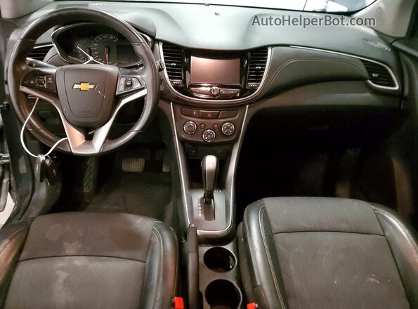 KL7CJLSB5HB115409 2017 CHEVROLET TRAX Gray Dashboard view