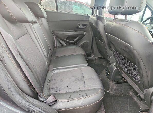 KL7CJLSB5JB617231 2018 CHEVROLET TRAX Black Vista interior trasera