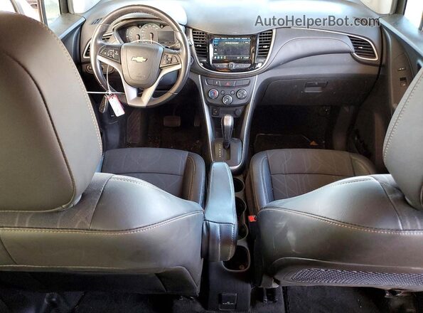 KL7CJLSB5KB849605 2019 CHEVROLET TRAX White Առջևի վահանակի տեսք