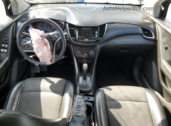 KL7CJLSB5KB905350 2019 CHEVROLET TRAX Black Вид панелі приладів