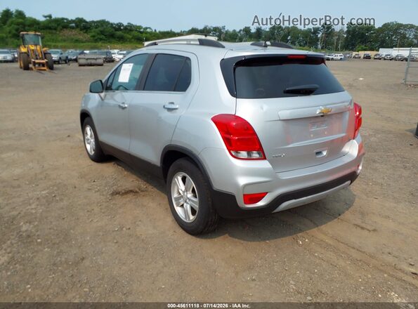 KL7CJLSB6JB703907 2018 CHEVROLET TRAX Silver Задня ліва чверть