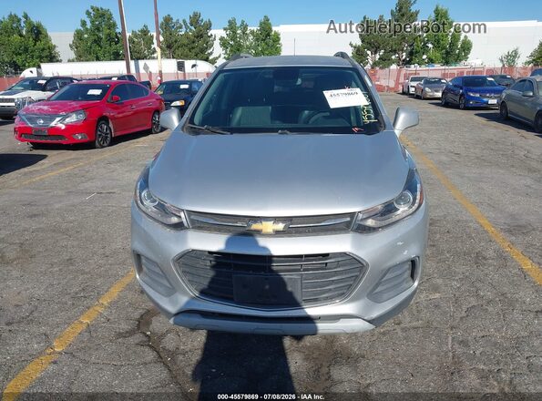 KL7CJLSB6LB039157 2020 CHEVROLET TRAX Silver ხელსაწყოთა პანელის ხედი