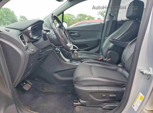 KL7CJLSB7KB740224 2019 CHEVROLET TRAX Silver წინა სალონის ხედი