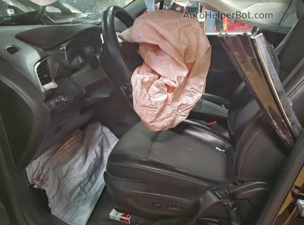 KL7CJLSB7LB349169 2020 CHEVROLET TRAX Burgundy Vista interior delantera
