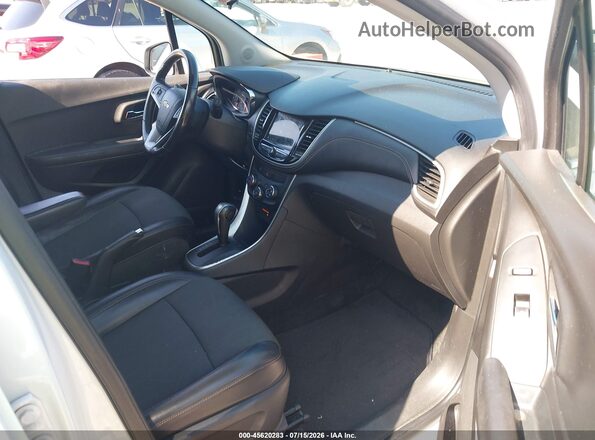 KL7CJLSB9KB835075 2019 CHEVROLET TRAX White Սալոնի դիմացի տեսք