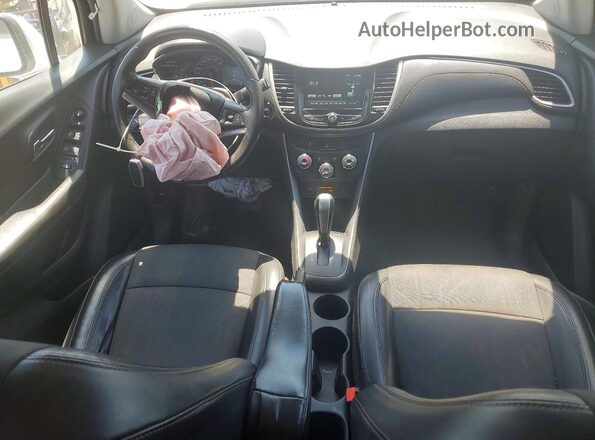 KL7CJLSBXHB259201 2017 CHEVROLET TRAX White Vista del salpicadero