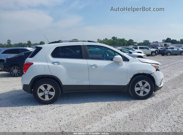 KL7CJLSBXKB765778 2019 CHEVROLET TRAX White Вид задньої частини салону