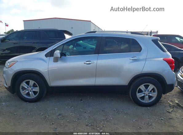KL7CJLSBXKB892126 2019 CHEVROLET TRAX Silver Vista interior de 360 grados
