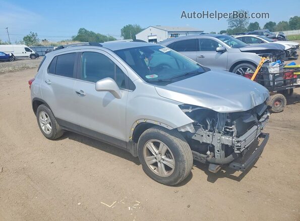 KL7CJLSBXLB028484 2020 CHEVROLET TRAX Silver წინა მარჯვენა