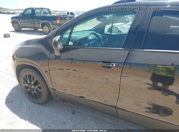 KL7CJLSBXMB359485 2021 CHEVROLET TRAX Черный Вид спереди
