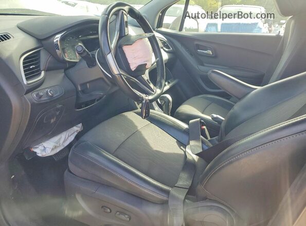 KL7CJLSM0MB361960 2021 CHEVROLET TRAX Brown წინა სალონის ხედი