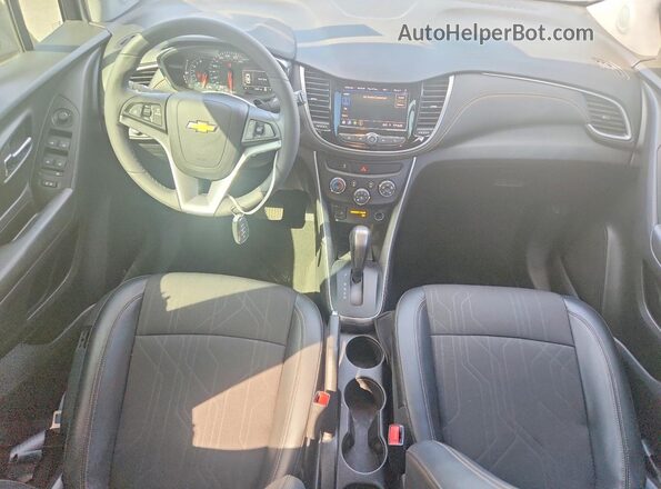 KL7CJLSM4NB565369 2022 CHEVROLET TRAX Gray Widok deski rozdzielczej