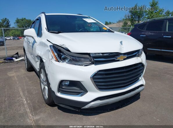 KL7CJMSB1LB317209 2020 CHEVROLET TRAX White Widok z przodu