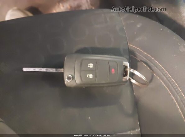 KL7CJNSB0JB550680 2018 CHEVROLET TRAX Silver წინა პანელის ხედი