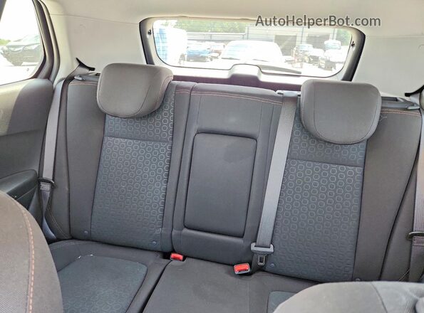 KL7CJNSB0MB358681 2021 CHEVROLET TRAX Black Vista de los asientos traseros