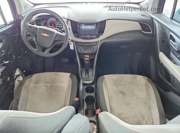 KL7CJNSM1NB511006 2022 CHEVROLET TRAX Black Вид панелі приладів