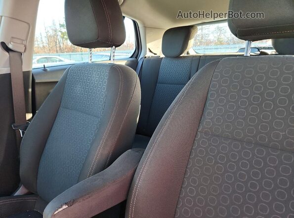 KL7CJNSM4MB360645 2021 CHEVROLET TRAX White Widok tylnych siedzeń