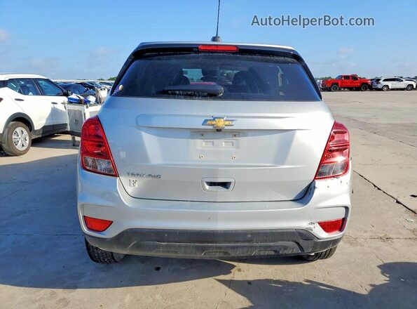 KL7CJNSM5NB552075 2022 CHEVROLET TRAX Silver Vista trasera