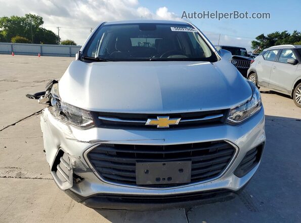 KL7CJNSM5NB552075 2022 CHEVROLET TRAX Silver Vista frontal
