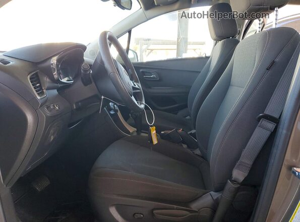 KL7CJNSM6NB509185 2022 CHEVROLET TRAX Gray Widok wnętrza z przodu