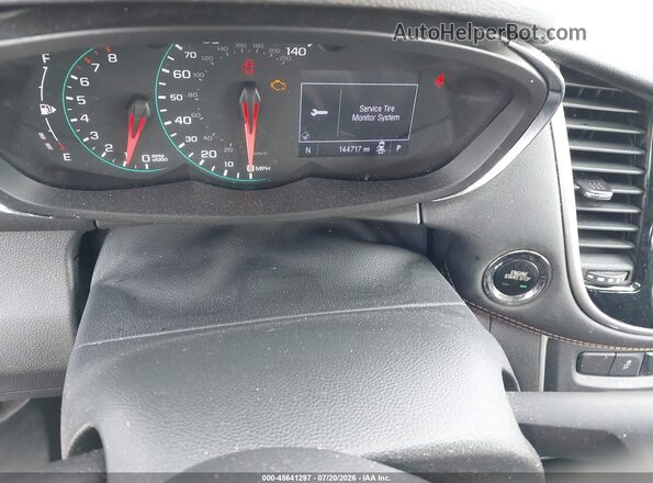 KL7CJPSB0LB025262 2020 CHEVROLET TRAX White Vista de los asientos traseros