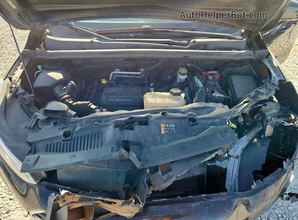 KL7CJPSB1KB876890 2019 CHEVROLET TRAX Black Engine compartment view