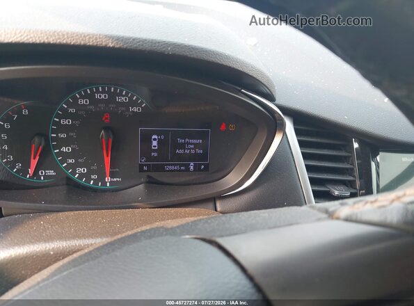 KL7CJPSB2KB928267 2019 CHEVROLET TRAX Black Widok tylnych siedzeń