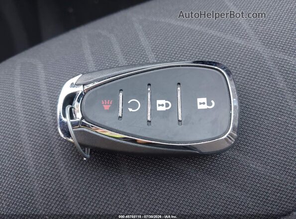 KL7CJPSB2LB006728 2020 CHEVROLET TRAX Silver Widok deski rozdzielczej