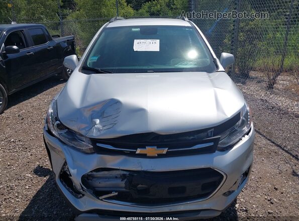 KL7CJPSB2LB006728 2020 CHEVROLET TRAX Silver Widok zestawu wskaźników