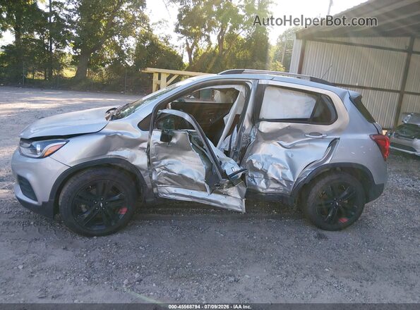 KL7CJPSB2MB345751 2021 CHEVROLET TRAX Silver Vista interior de 360 grados