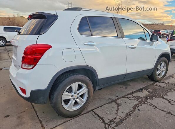 KL7CJPSB3KB808235 2019 CHEVROLET TRAX White Задня права чверть