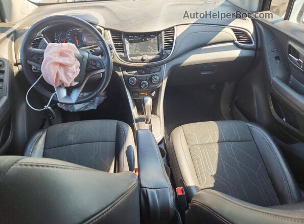 KL7CJPSB3KB898227 2019 CHEVROLET TRAX White Vista del salpicadero