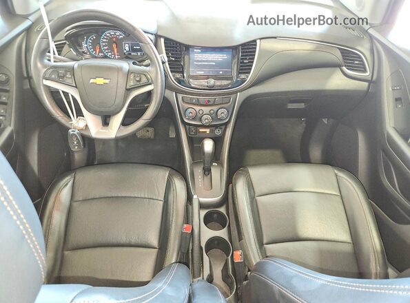 KL7CJPSB3MB348867 2021 CHEVROLET TRAX Белый Вид панели приборов