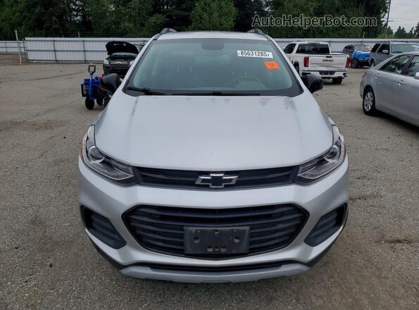 KL7CJPSB4LB325421 2020 CHEVROLET TRAX Silver Вид спереду