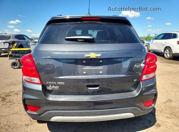 KL7CJPSB5JB613431 2018 CHEVROLET TRAX Угольный Вид сзади
