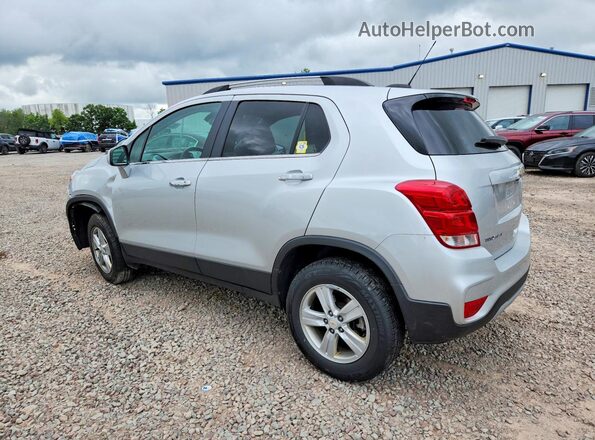 KL7CJPSB5KB953034 2019 CHEVROLET TRAX Silver Trasero izquierdo