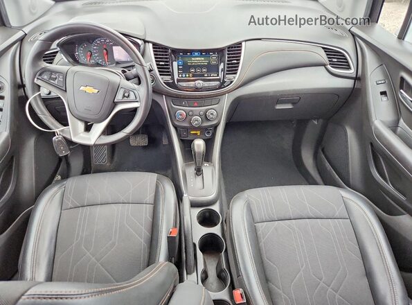 KL7CJPSB5KB953034 2019 CHEVROLET TRAX Silver Vista del salpicadero