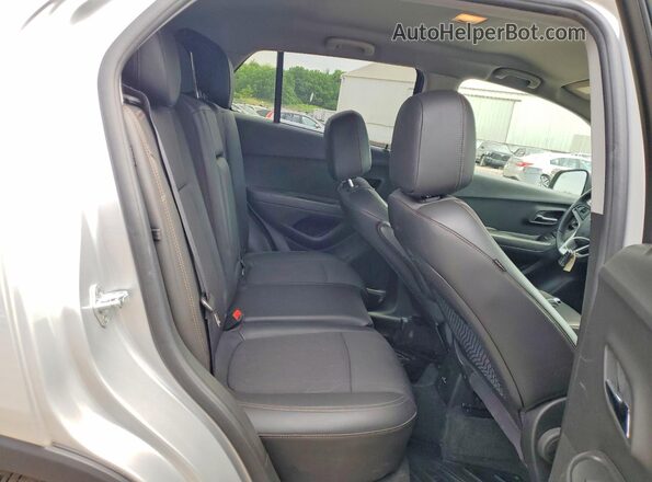 KL7CJPSB5LB322477 2020 CHEVROLET TRAX Gray Սալոնի հետևի տեսք