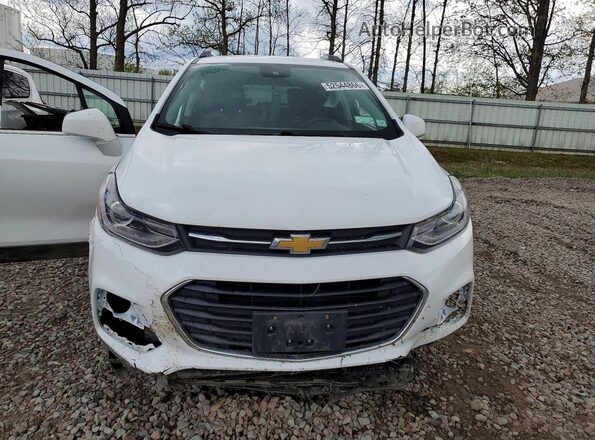 KL7CJPSB6KB858952 2019 CHEVROLET TRAX White Front view