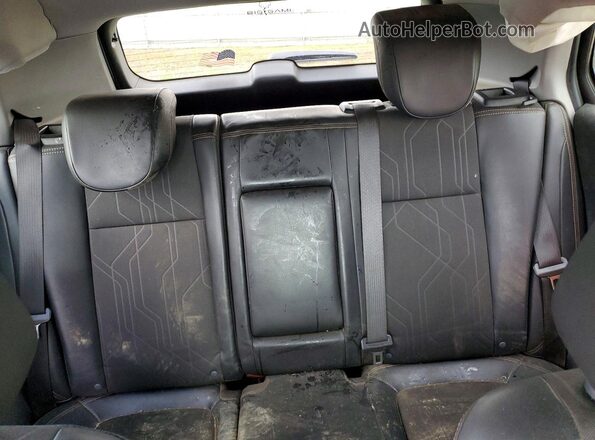 KL7CJPSB6KB858952 2019 CHEVROLET TRAX White Rear seats view